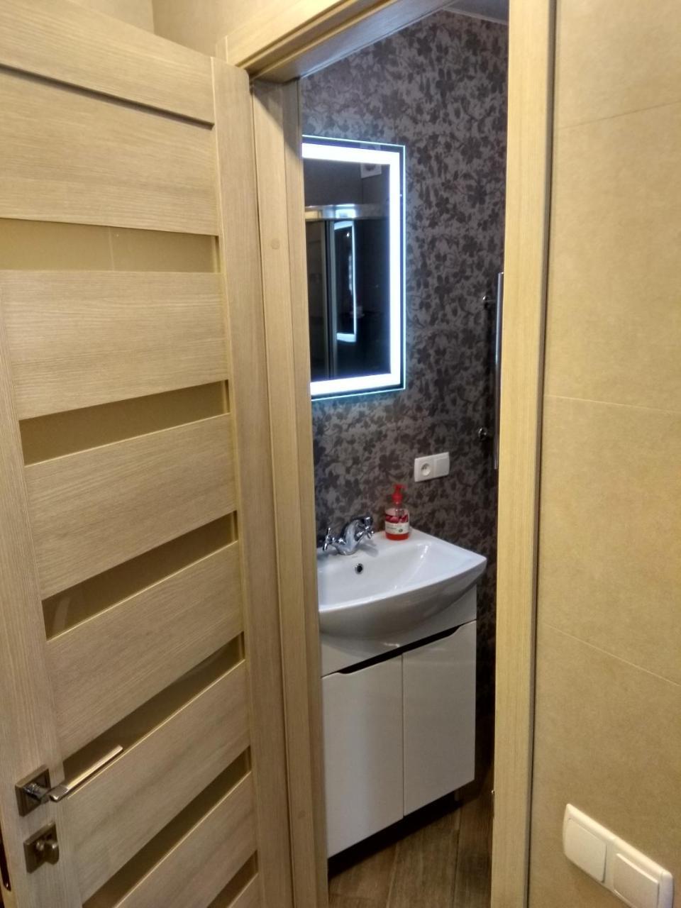 Luxury Loft В Центре Полтавы Poltawa Exterior foto